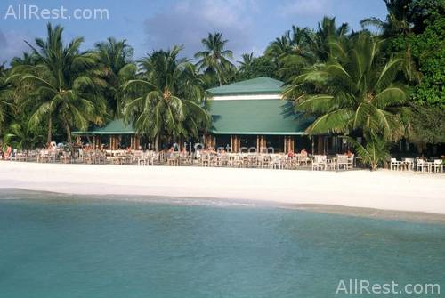 Meeru Island Resort 5
